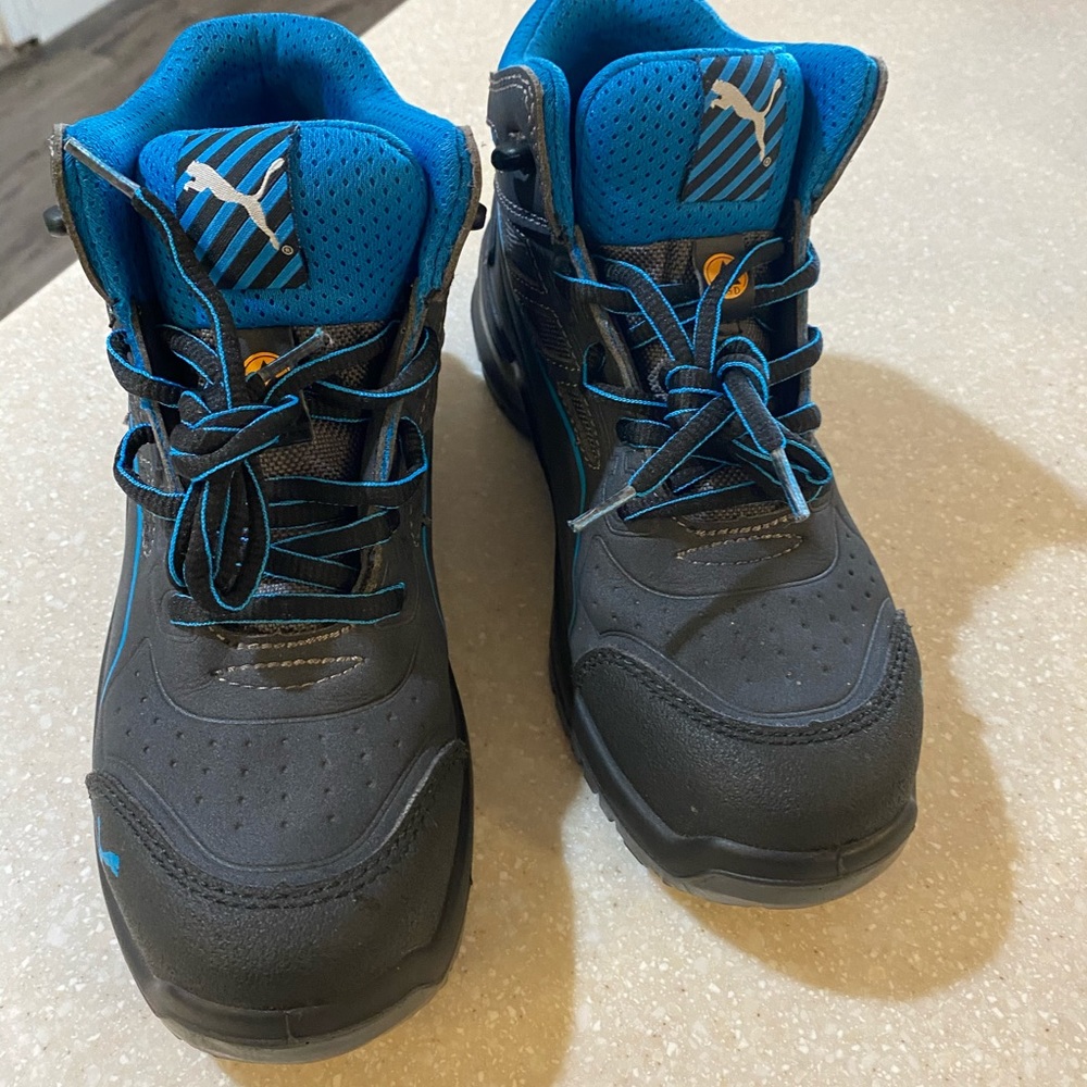 Women’s boots